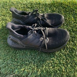 Women’s Adidas Ultraboost 20 Running Shoes sz 6